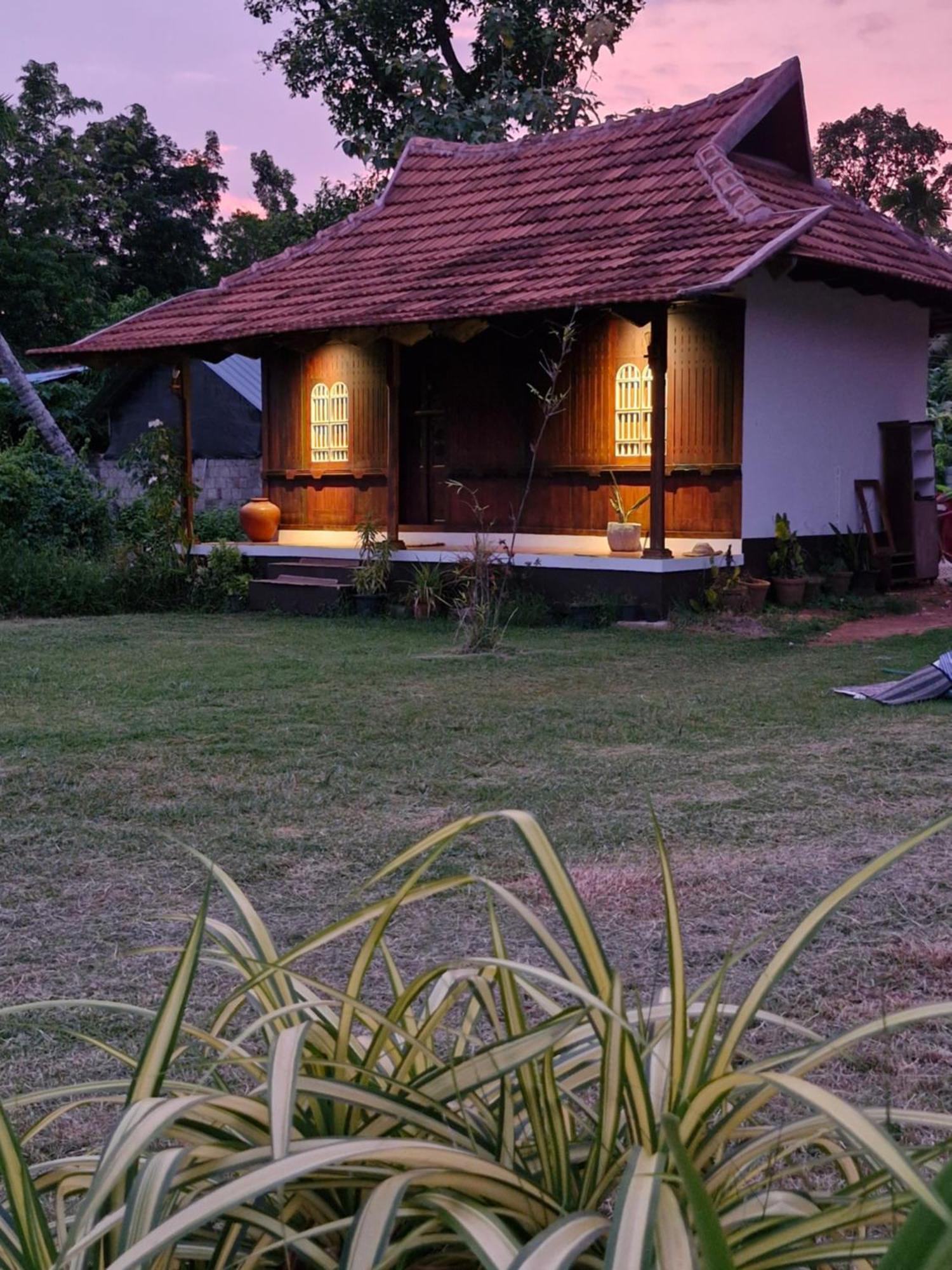 Bed and Breakfast Gypsea Marari Alappuzha Exterior foto